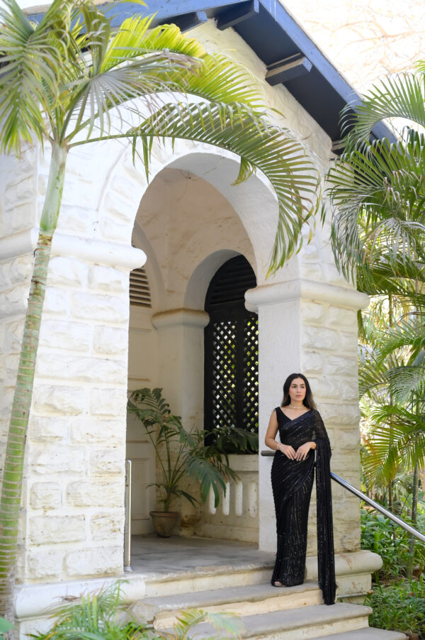 Black Saree Embellished with Sequins, Cutdana & Beads SSHC-00017